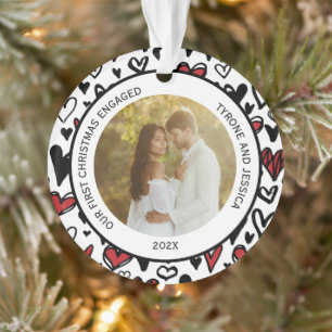 Rood en wit koppel eerste kerstmis verloofd ornament
