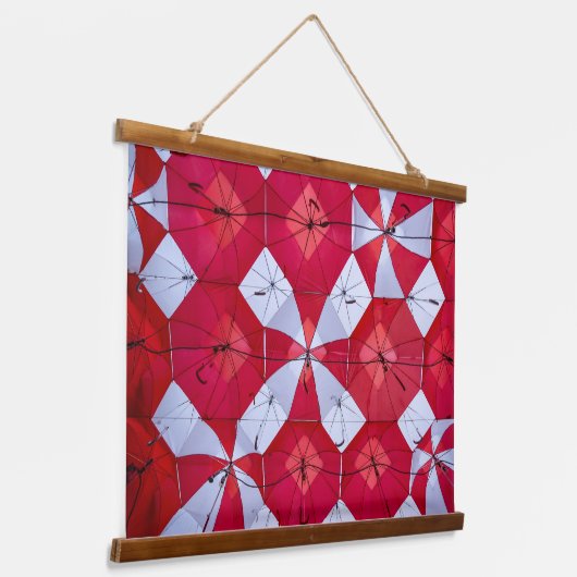 Rood en Wit Open Paraplu Plafond Hangend Wandkleed (Gebogen)