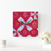 Rood en Wit Open Paraplu Plafond Vierkante Klok (Huis)