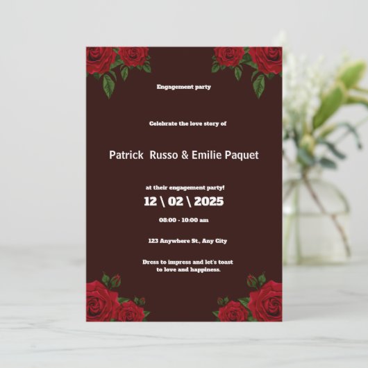 Rood en Wit Roos Bloemen Engagement Party Invitat Kaart (Staand voorkant)