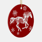 Rood en wit Snowflake kerstpaard Keramisch Ornament (Rechts)