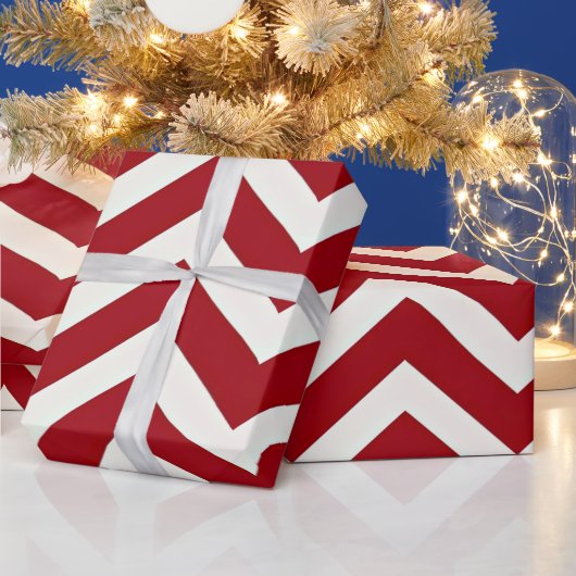 Rood en Wit Zig Zag Gestreepte Moderne Kerstmis Cadeaupapier (Feestdagen)