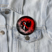 Rood- en witlintrukhart ronde button 7,6 cm (In situ)