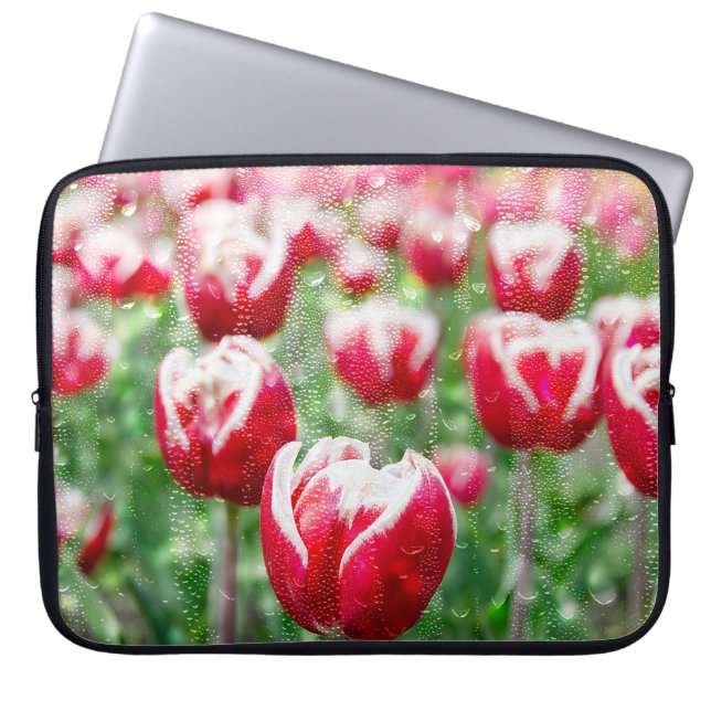 Rood- en witTulpen met regendruppels Laptop Sleeve (Voorkant)