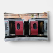 Rood en zilver trein etui (Achterkant)