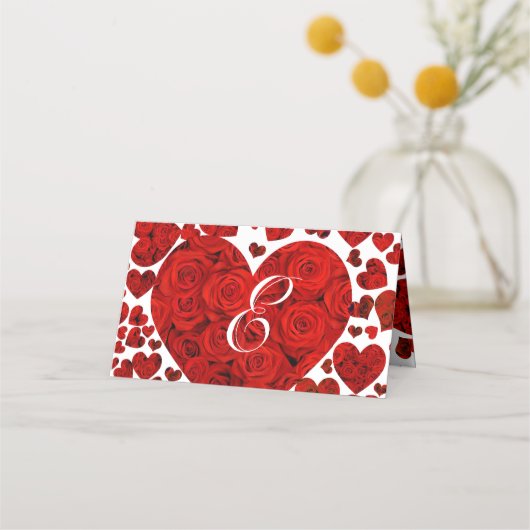 Rood en Zwart Elegant Harten en Rozen Bruiloft Plaatskaartje (Achterkant)