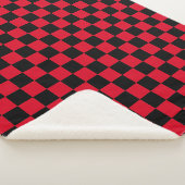Rood en zwart geruit patroon sherpa deken (3/4)