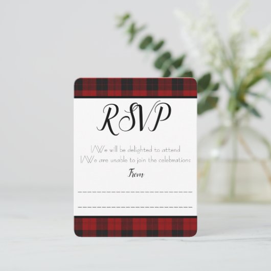Rood en zwart karos RSVP / Antwoordkaart (Staand voorkant)