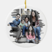 Rood geborsteld Eerste Kerstmis in onze nieuwe thu Keramisch Ornament (Achterkant)