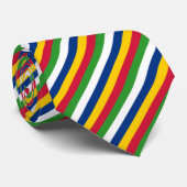 Rood, geel, groen, wit en blauw gestreept stropdas (Opgerold)