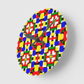 Rood, geel, zwart, blauw en groen ronde klok (Hoek)