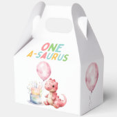 Rood geschilderde dinosaurus op een Saurus verjaar Bedankdoosjes (Voorkant)