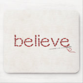 rood gestikt GELOOFD tekstbericht met naald Muismat (Voorkant)