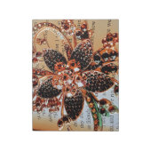 Rood goud edelstenen sieraden op print achtergrond notitieblok (Linkerzijde)