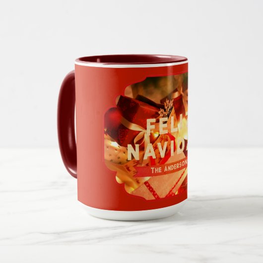 Rood Goud Feliz Navidad Script Modern Kerstmis Mok (Voorkant links)