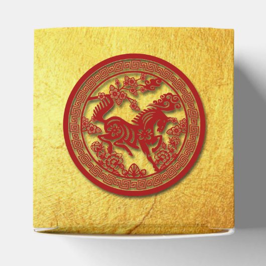 Rood Goud Paard Papercut 2026 Party Favoriet Box Bedankdoosjes (Bovenkant)