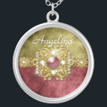 Rood gouddamptasje zilver vergulden ketting<br><div class="desc">Dit zilveren ketting met een ronde hanger, heeft een prachtige goudketting met een ruby in een vierkante scherp, geplaatst tussen een levendige rode wijn en antiek goud, een vouw doordrenkt, faux suede background. Er is een tekst-sjabloon voor jouw naam of monogram boven het lint. IT AANPASSEN - Wijzig de tekst...</div>