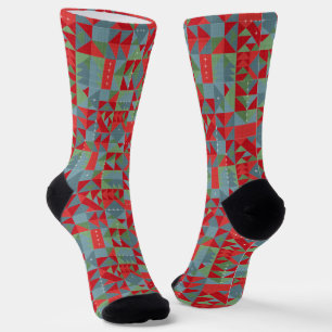 Rood, grijs, groen geometrisch patroon. sokken