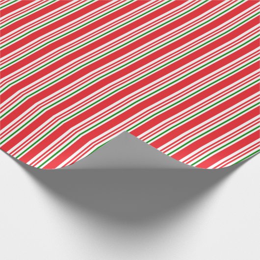 Rood Groen En Witte Candy Cane Patroon Custom Cadeaupapier (Hoek)