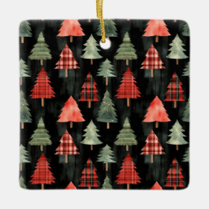 Rood & groen geplakte kerstbomen op zwart keramisch ornament