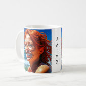 rood haired dame op strand gepersonaliseerd koffiemok (Voorkant links)