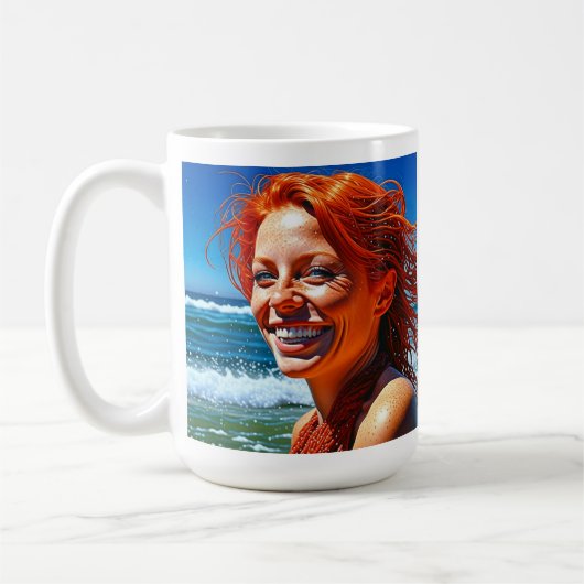  rood haired dame op strand gepersonaliseerd koffiemok (Links)