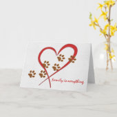 Rood hart met hondenpootafdrukken kaart (Gele Bloem)