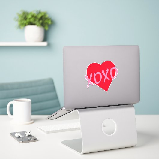 Rood Hart Roze XOXO Valentijnsdag Modern Sticker (Laptop op bureau)