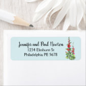 Rood hollyhock met lichtblauw label voor retouradr (Insitu)