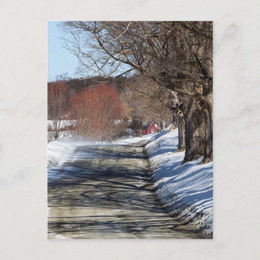 Rood huis op landweg briefkaart (Voorkant)