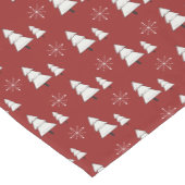 Rood kerstfeest met pijnbomen en sneeuwvlokken korte tafelloper (Hoek)