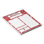 Rood keukengerei met blanco blad notitieblok (Schuin)