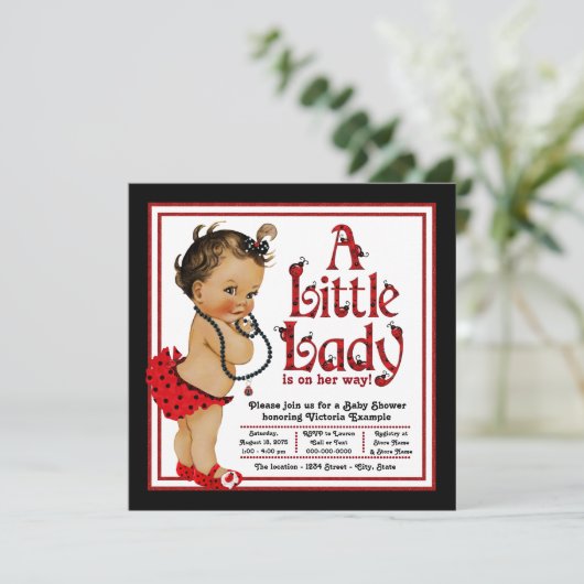 Rood lieveheersbeestje Etnisch Meisje lieveheersbe Kaart (Staand voorkant)