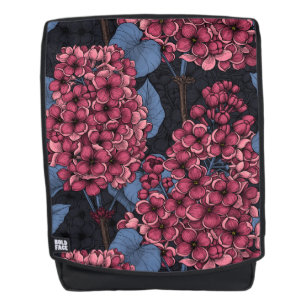 Rood lila op donkerblauw rugtassen