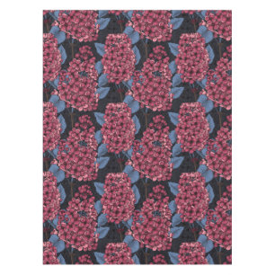 Rood lila op donkerblauw tafelkleed