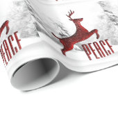 Rood looienrendiertje met vrede in het winterbos cadeaupapier (Rol Hoek)