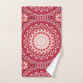 Rood Mandala-patroon in vurige gradiënt Bad Handdoek (Handdoek)