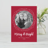 Rood Merry and Bright Foto Feestdagenkaart (Staand voorkant)