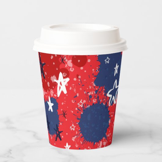 Rood met blauwe Spletters en zwarte en witte sterr Papieren Bekers (Voorkant)
