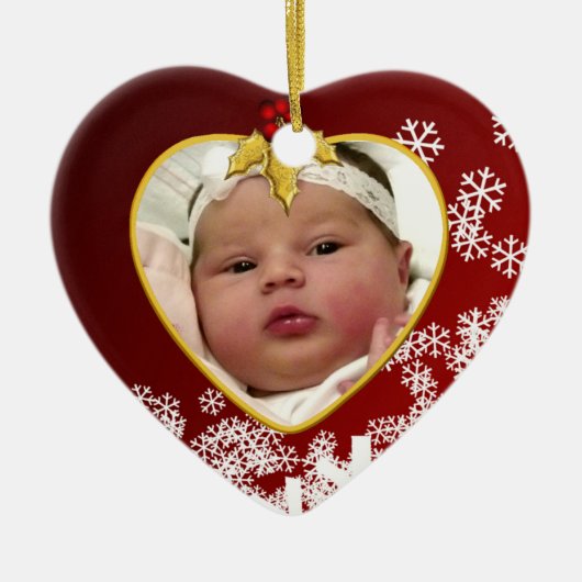 Rood met Sneeuwbaby's eerste kersthart Keramisch Ornament (Voorkant)