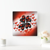 Rood op Black Hearts Square Wall klok (Huis)