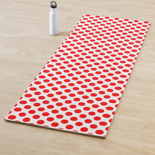 Rood op Witte Grote Grootte Polka Dots Yogamat (In situ)