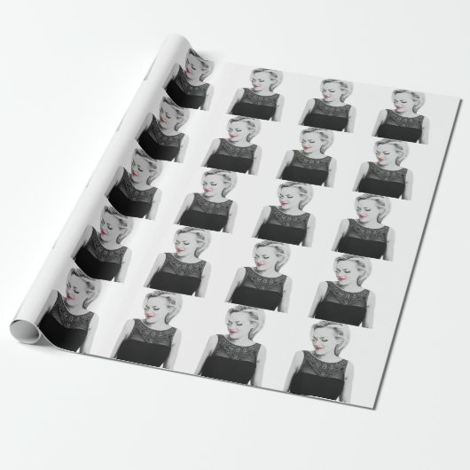 Rood opvulpapier cadeaupapier (Uitgerold)