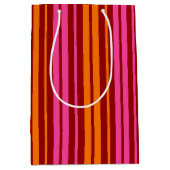 Rood Oranje Roze Verticale Strepen Design Medium Cadeauzakje (Voorkant)