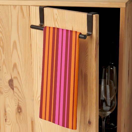 Rood Oranje Roze Verticale Strepen Design Theedoek (Derde Gevouwen)