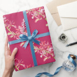 Rood orchidee waterverf bruiloft verpakkingspapier cadeaupapier<br><div class="desc">Met de hand geverfde botanische waterverf Phaiocalanthe Parkside red orchid bloemen herhalen patrooncadeaupapier. Andere overeenkomende objecten zijn beschikbaar. © Origineel schilderij en design van waterverf door Sarah Trett voor www.mylittleeden.com op Zazzle.</div>