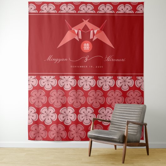 Rood papier met dubbele wending voor gebak wandkleed (In situ)