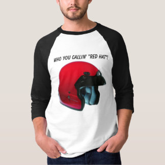 Rood Pet met biker Attitude T-shirt
