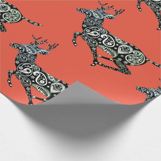 Rood rendierpapier met kerstmis cadeaupapier (Hoek)