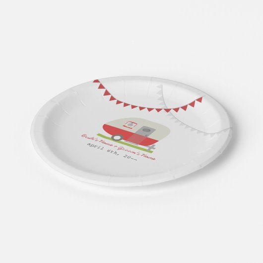 Rood-retrotrailer bruiloft papieren bordje (Gekanteld)